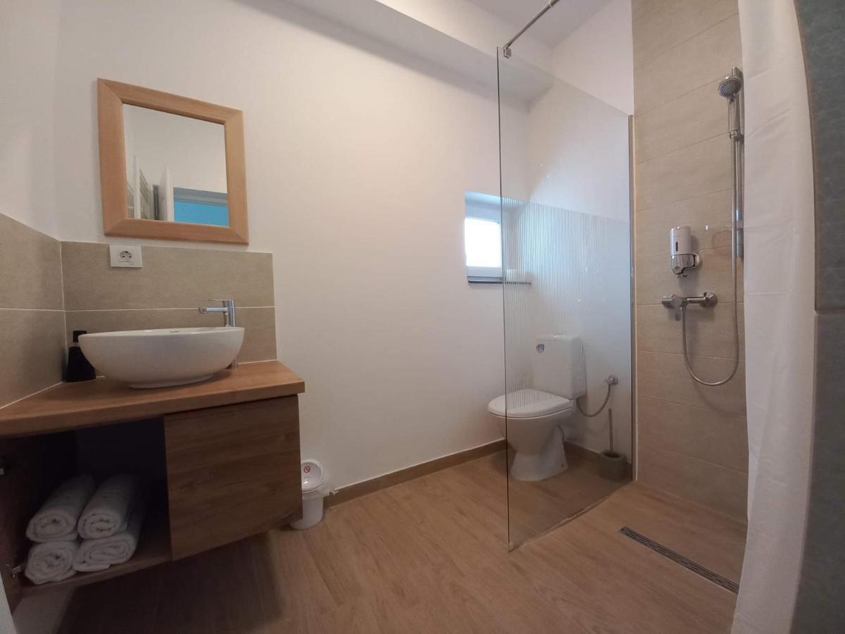 Dom Hills Bucovina Hotel Гура Хуморулуй Екстериор снимка
