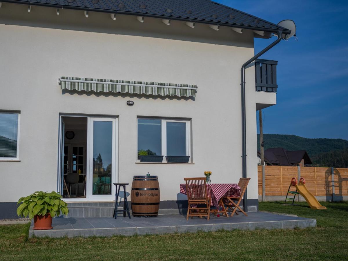 Dom Hills Bucovina Hotel Гура Хуморулуй Екстериор снимка