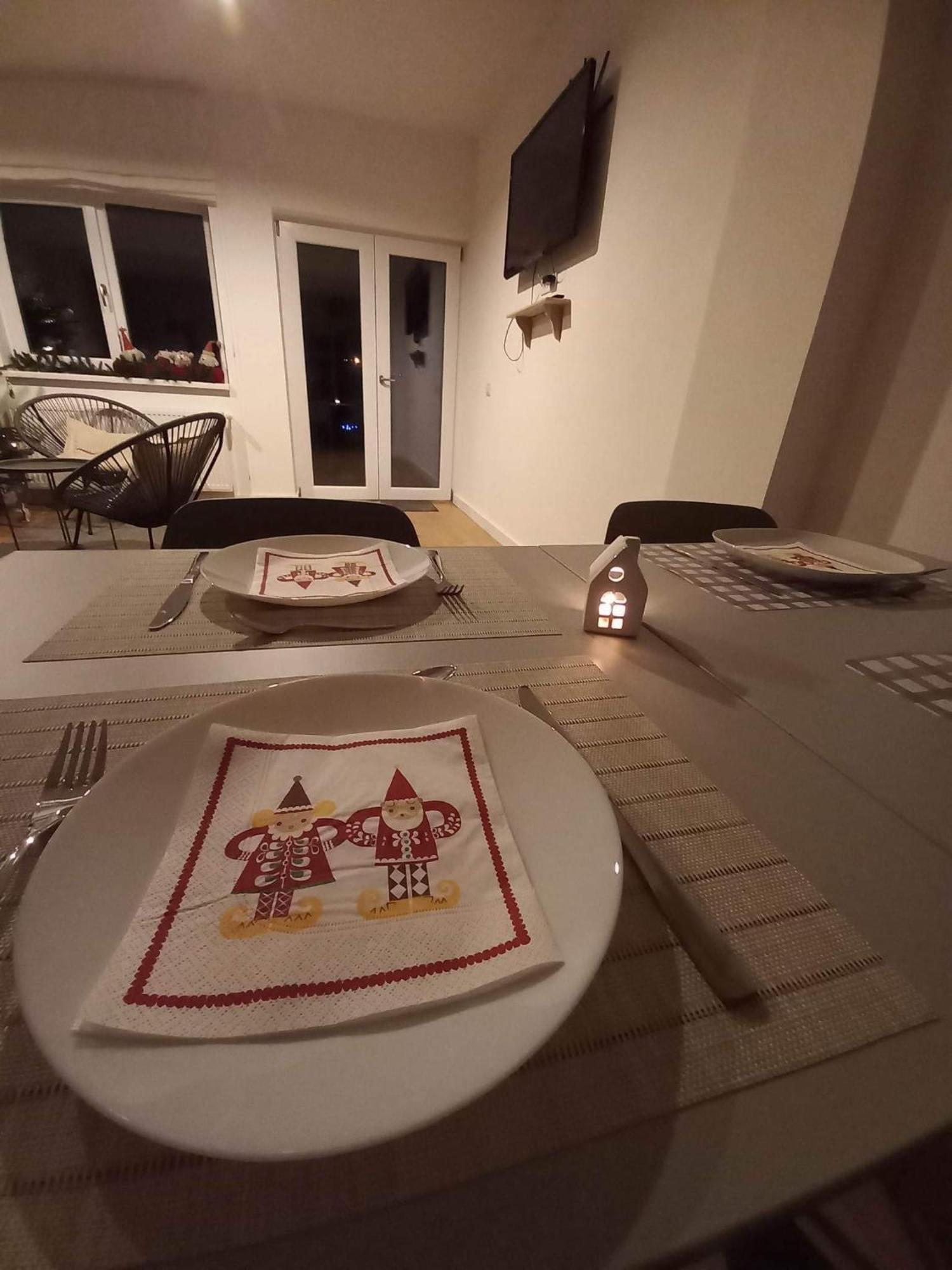 Dom Hills Bucovina Hotel Гура Хуморулуй Екстериор снимка