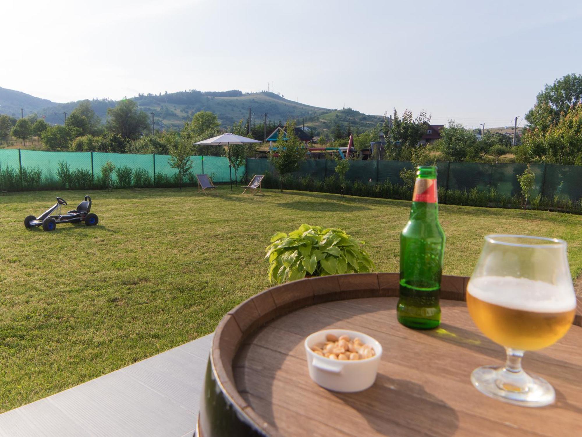 Dom Hills Bucovina Hotel Гура Хуморулуй Екстериор снимка